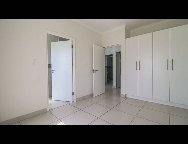 2 BEDROOM APARTMENT TO LET IN UMHLANGA RIDGE